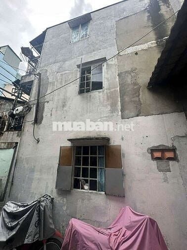 Bán nhà chính chủ quận 8 hẻm rộng