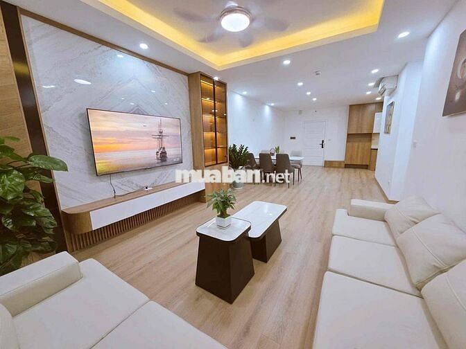 Chính chủ bán căn góc tầng trung full đồ xịn cc Viglacera Xuân Phương