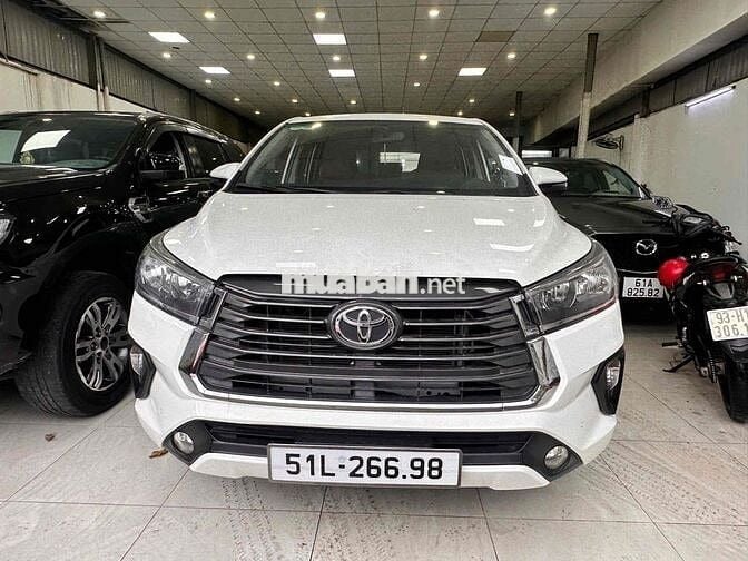 Toyota Innova 2022 E 2.0 MT - 56000 km