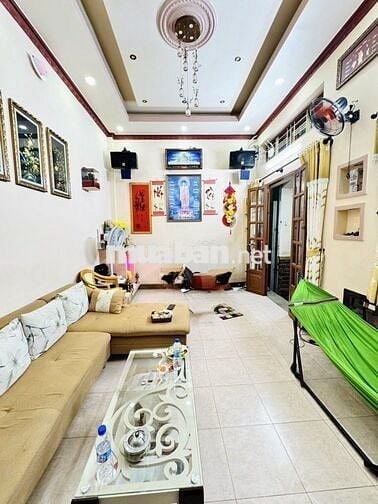 Bán nhà Nguyễn Lâm, Bình Thạnh, DT54m², 4 tầng, hẻm 4m, giá chỉ 7 tỷ.