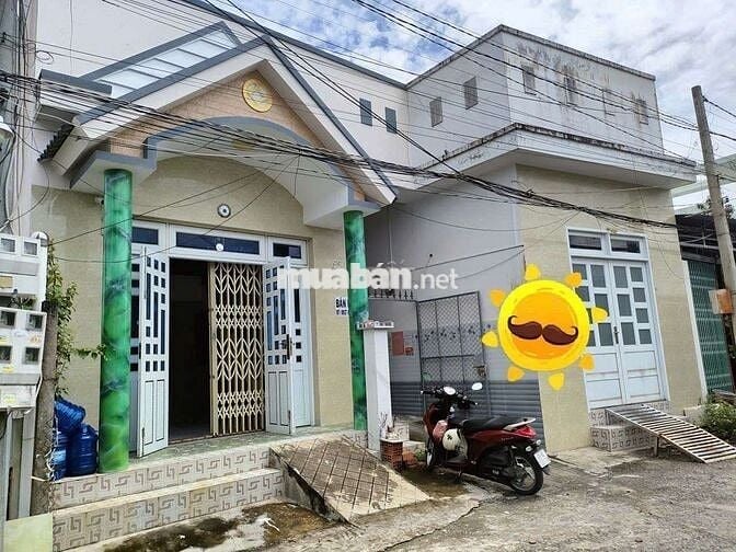 CẦN BÁN NHÀ VÀ 10 CĂN NHÀ TRỌ,306m2