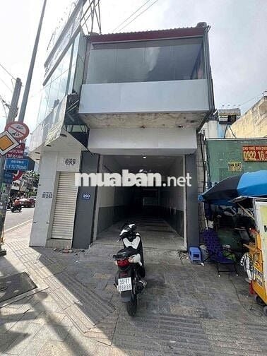 cho thuê nguyên căn mặt tiền ngã sáu phù đổng quận 1