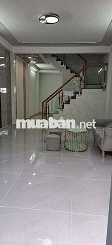 CHỦ GẤP BÁN - NHÀ MỚI ĐẸP CÒN MÙI SƠN BTCT - HXH - Ô TÔ ĐẬU CỬA - 48M²