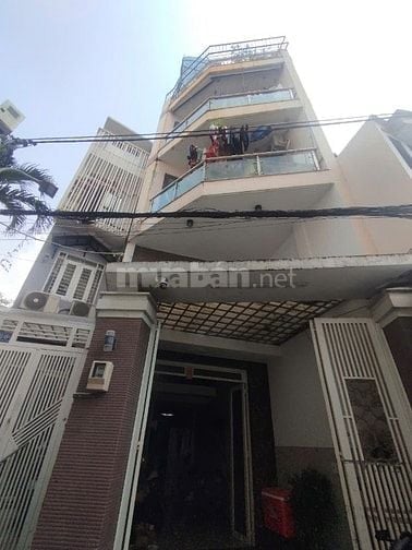 Bán nhà cách hẻm 10m 181 Âu Dương Lân 20m