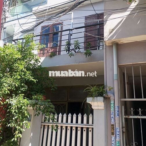 Nhà ở cần bán chính chủ có thương lượng LH ***