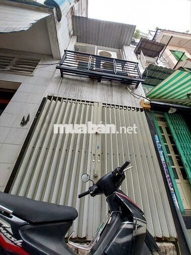 CHO THUÊ NHÀ HẺM 3 GÁC, 1 XET, LÊ HỒNG PHONG Q.10