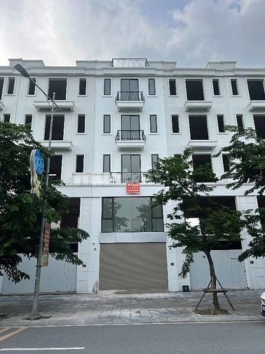 Cho thuê căn LK04 đường Lý Thánh Tông - Trâu Quỳ