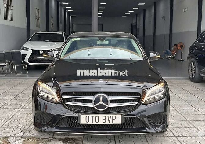 2018 C200 - 44000 km