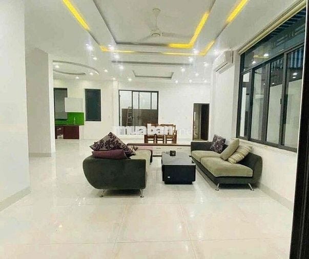 Cho thuê biệt thự 3 tầng MT Khúc Thừa Dụ - Sơn Trà