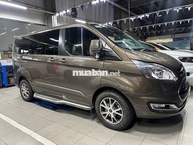 Ford Tourneo Titanium 2019, bảo hành 2026, vay 75%