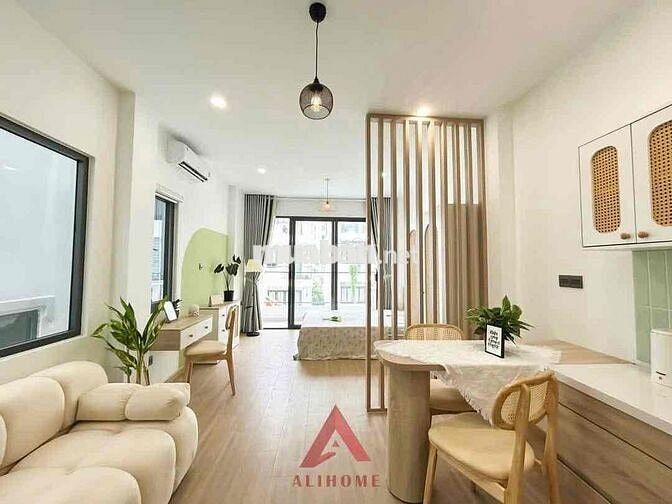 Hệ thống Studio ban công cửa sổ gần công viên Hoàng Văn Thụ 💞