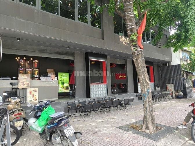 CẦN GẤP 1 NAM GIỮ XE WISH CAFE TỪ 13H -23H Ở PHẠM VĂN ĐỒNG - GÒ VẤP