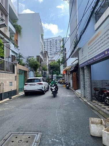 Bán nhà sổ hồng chính chủ Đường Lam Sơn, Phường 2, Tân Bình