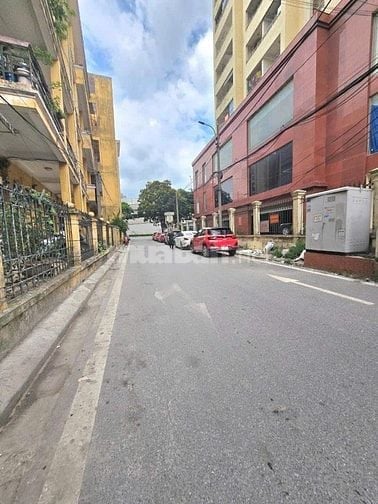 Phân lô Tăng Thiết Giáp, 50m2*7T thang máy, Gara ô tô, cách phố 1 nhà