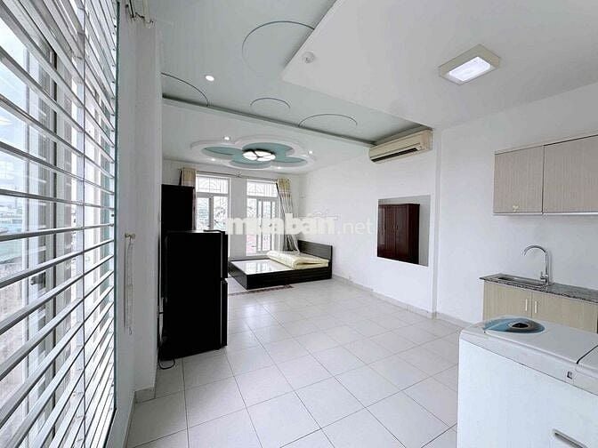 CĂN HỘ STUDIO BAN CÔNG, MÁY GIẶT RIÊNG, GẦN ĐH KINH TẾ Q10