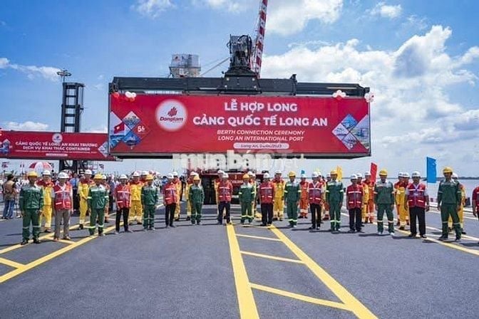 Cho thuê kho xưởng ngay cảng quốc tế long an .huyên cần giuộc