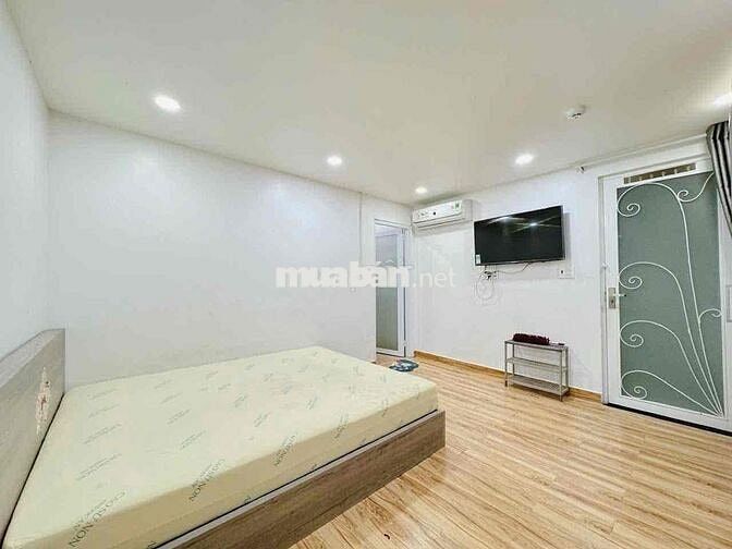STUDIO FULL NỘI THẤT - GIÁ RẺ - GIÁP QUẬN 1