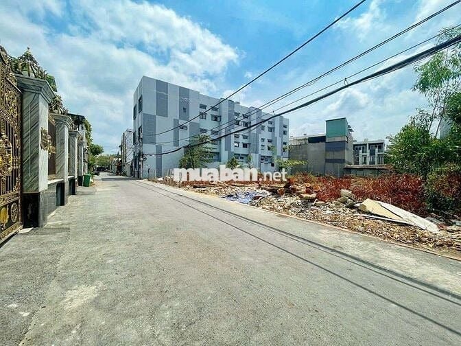 Lô góc 100m2 thổ cư sát MT Nguyễn Bình - Xây dựng ngay