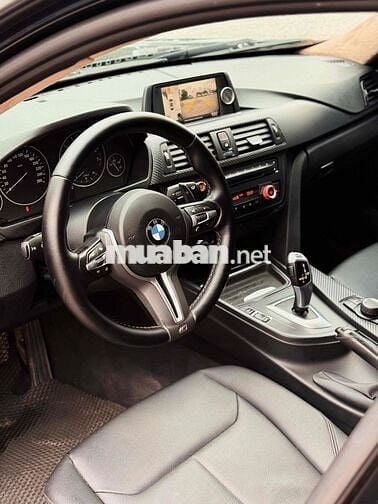 BMW 3 Series 2013 320i