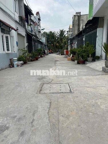 Nhà tx52_ sạch đẹp _2Pn 2Wc _Xe Hơi Đậu Cửa Sẵn 1 Số Nội Thất