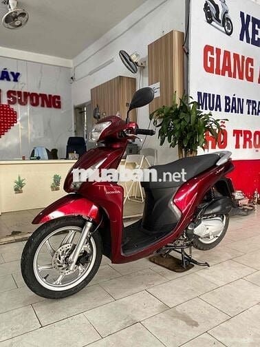 Honda Vision 110 đk 2017 màu đỏ bạc BSTP