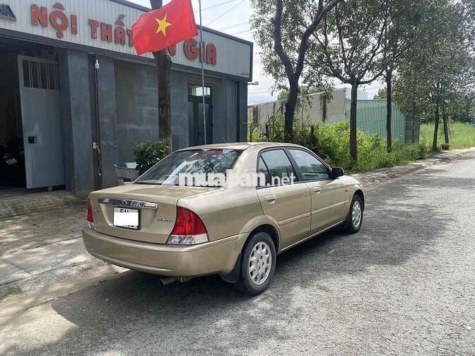 Ford Laser 2003 Deluxe 1.6 MT - 190000 km