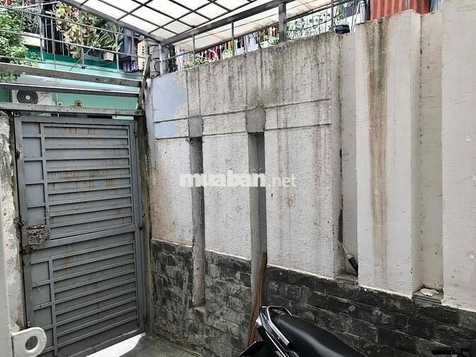 Phòng tầng trệt Khu vực chợ Cây Quéo - Hoàng Hoa Thám