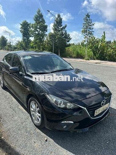 Mazda 3 2015 1.5 AT Hatchback - 70000 km