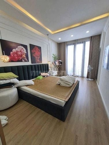 NHÀ MỚI NHÀ ĐẸP HÀNG HIẾN CHNHS CHỦ BÁN 4 TỶ 8 NGAY CÁCH 80M NGUYỄN VĐ
