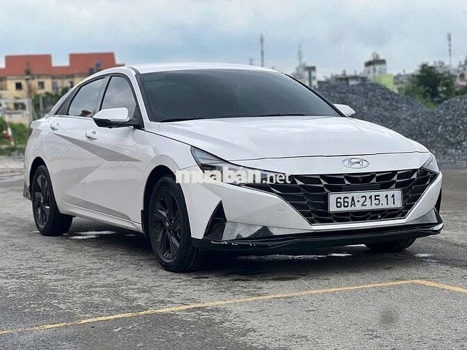 Hyundai Elantra 2023 1.6 Đặc biệt - rất đẹp và mới