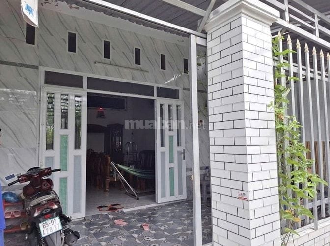 Nhà cấp 4 nằm trung tâm khu dân cư Tân Phú Trung, Củ Chi giá 870 triệu