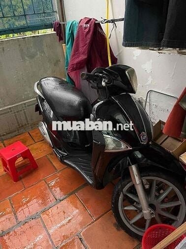 Nhà dư xe cần bán