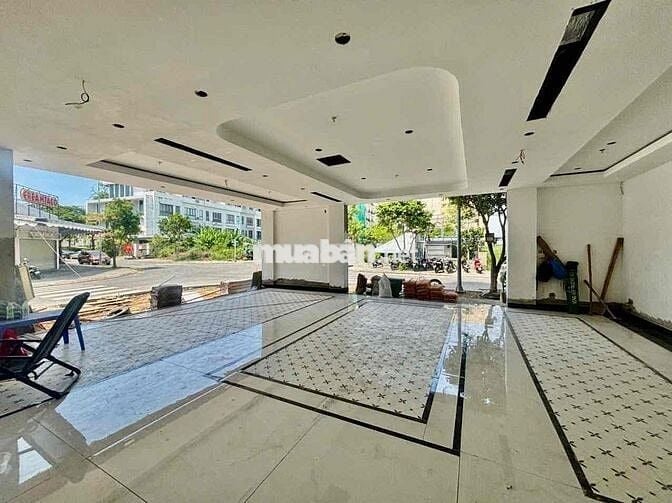 Cho thuê mặt bằng 2 mặt tiền khu vực Hải Châu ngay Lotte