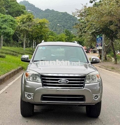 Ford Everest 2012 2.5L 4x2 AT - 111000 km