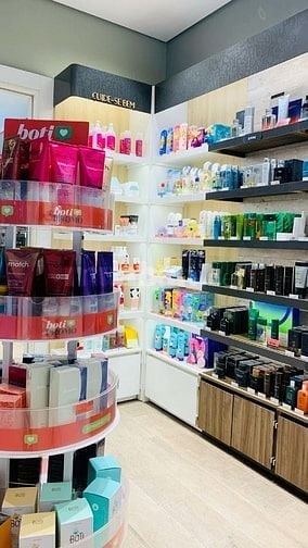CỬA HÀNG TIẾN PHÁT CẦN THÊM 02 BẠN TRỰC QUẦY HÀNG VÀ 01 LÀM TRONG KHO 