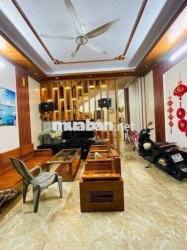 Chú Thư gửi rao căn nhà 43m 5t ở Mỗ Lao,HĐ, ngõ thoáng, giá bán 7,1 tỷ