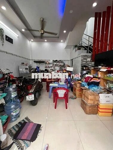 NHÀ TRƯỜNG CHINH- TÂN BÌNH– NGAY CHỢ BÀ QUẸO –NGANG 4M- HẺM THÔNG-