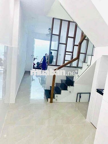 Bán nhà Cư Xá Phú Lâm A chỉ hơn 2 đồng