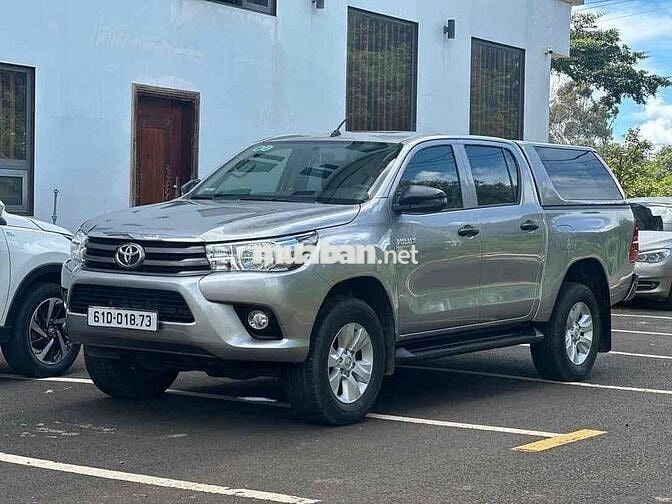 Toyota Hilux 2019 2.4E 4×2 MT nhập Thái Lan