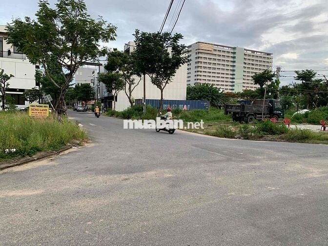 ĐẤT MT ĐA MẶN ĐÔNG 1 - KHU CĂN HỘ XUNG QUANH - CÁCH LÊ VĂN HIẾN 10M