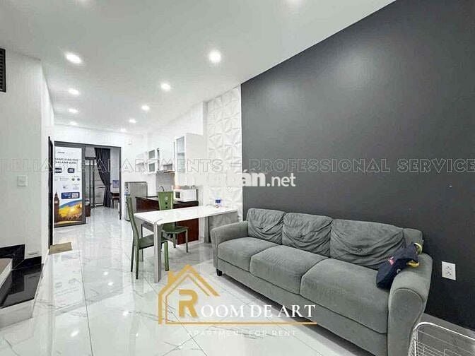 CHO THUÊ CĂN HỘ BAN CÔNG TÁCH BẾP TIỆN NGHI NGAY CÔNG VIÊN 23/9 QUẬN 1