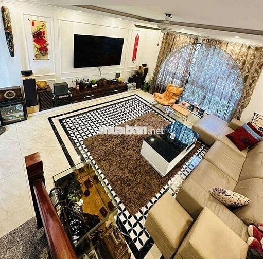 Bán nhà Thạch Bàn- gần ngay Aeon Long Biên, 42m, 6 tầng, nhỉnh 8 tỷ