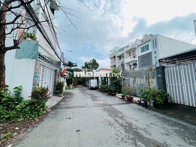 Bán ĐẤT ĐẸP, mặt tiền Ô TÔ Đường số 12, Trường Thọ, TpHCM