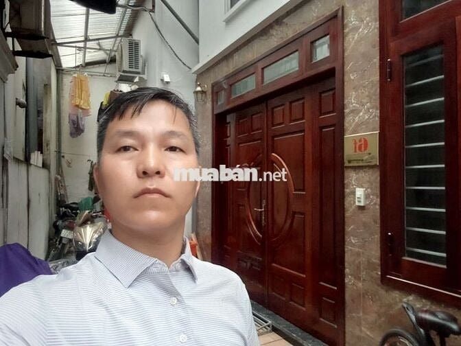 Nhà  52m,6T,4PN ,thang máy khu vực VIP Long Biên HN .Giá 25tr/m2 sàn.