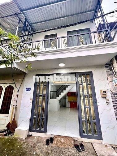 Nhà bán đẹp lung linh 4x8 m giá 1 ty2