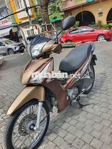 xe Futrer chính chủ đk 2015