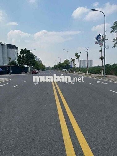 Bán đất phân nô đẹp cự khối long biên hà nội