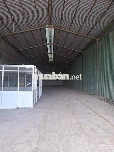 Cho Thuê Kho Xưởng 700m2 - Thuận An, Đường xe cont, Giá 30tr