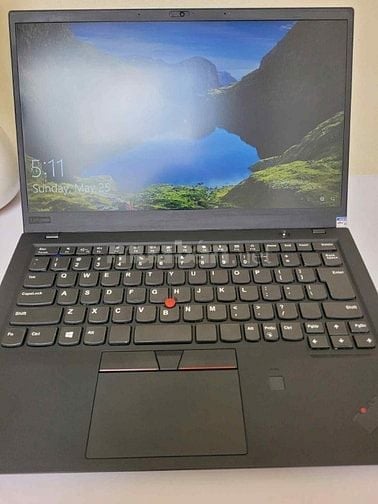 Lenovo Thinkpad X1 Carbon Gen 6 ( giá cũ 5tr6 )