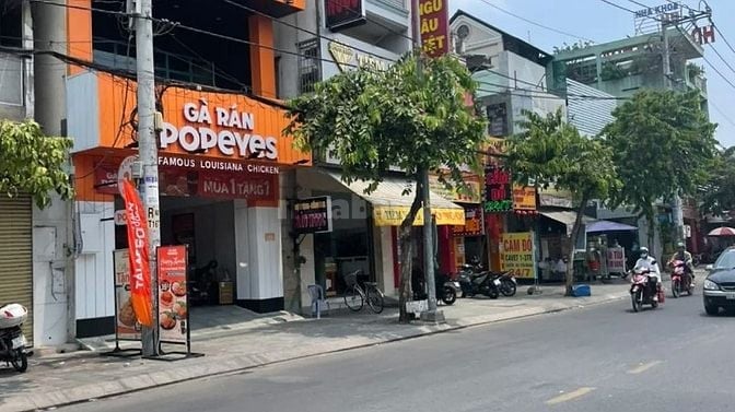 bán nhà MTNguyễn Kiệm, P.3, GV. DT: 5x30, nở hậu 5,5, trệt , lửng, lầu